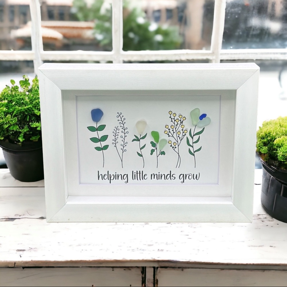 Sea Glass Art Teacher Appreciation Gift| Seaglass Flower Gift For Teacher Aide - Picture 3 of 8
